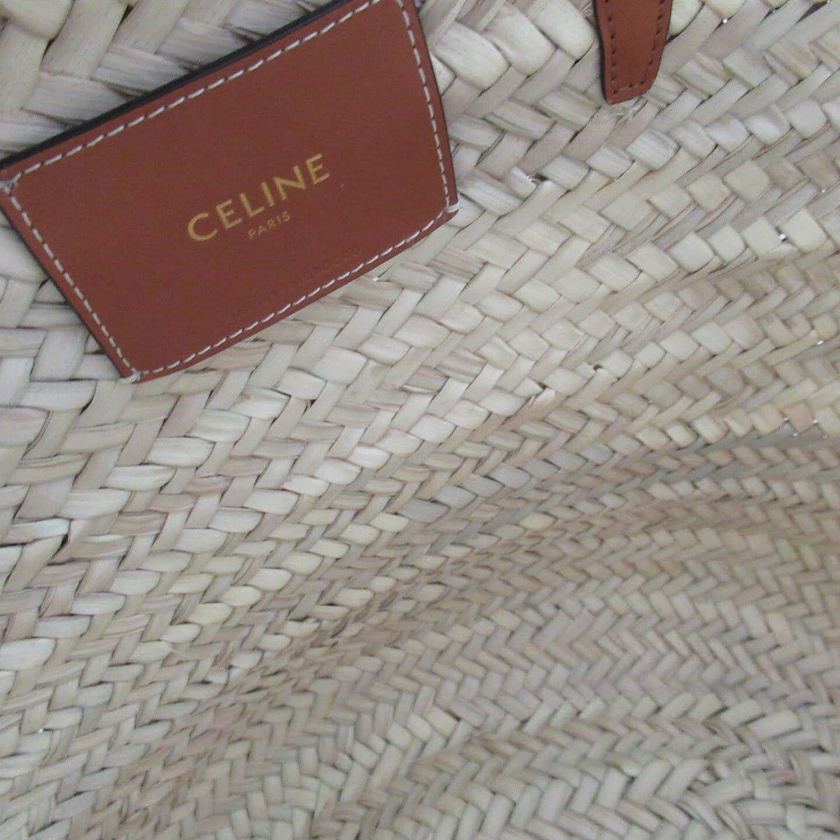 Celine Medium 26 Triomphe Celine Classic Panier in palm leaves Tan 25 X 26 X 12 CM