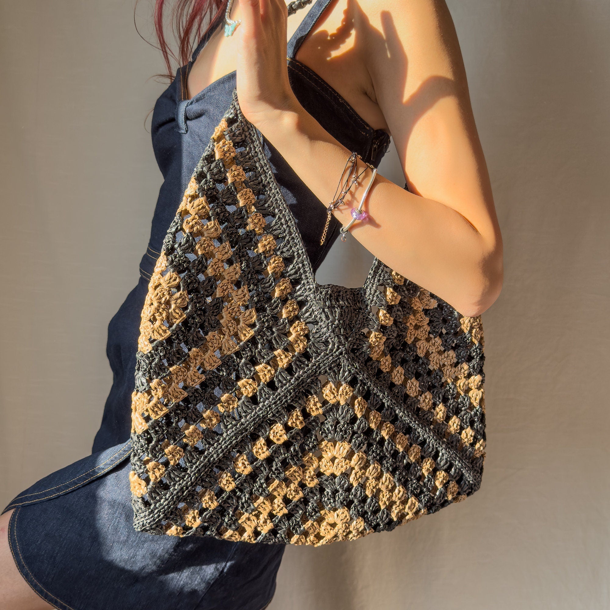 Crochet Raffia Tote Bag, Handcrafted Granny Square Bag, Summer Mesh Straw Bag, Boho Beach &amp; Everyday Use, Handmade Gift for Vegans