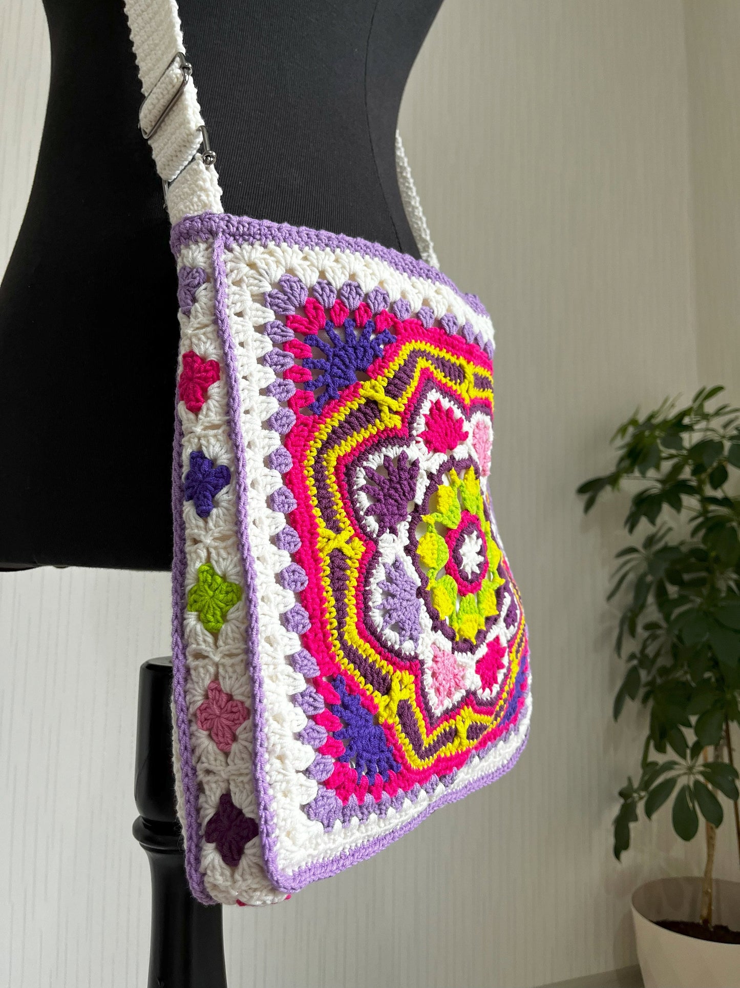 Crochet Patchwork Crossbody Bag: Handmade Boho Hippie Style