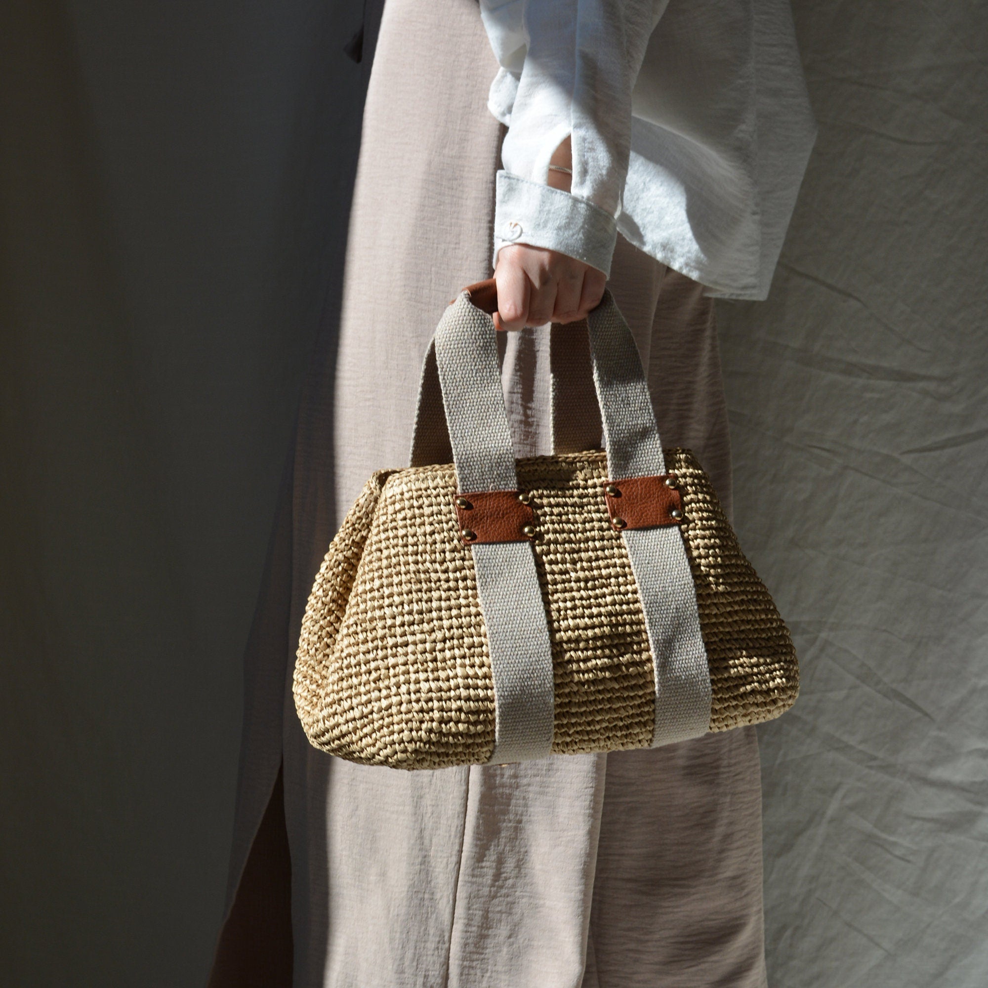 Crochet Raffia Purse - Natural Crossbody Handbag, Handwoven Summer Straw Bag, Wicker Handmade Purse Bag, Chic &amp; Stylish Accessory Gifts
