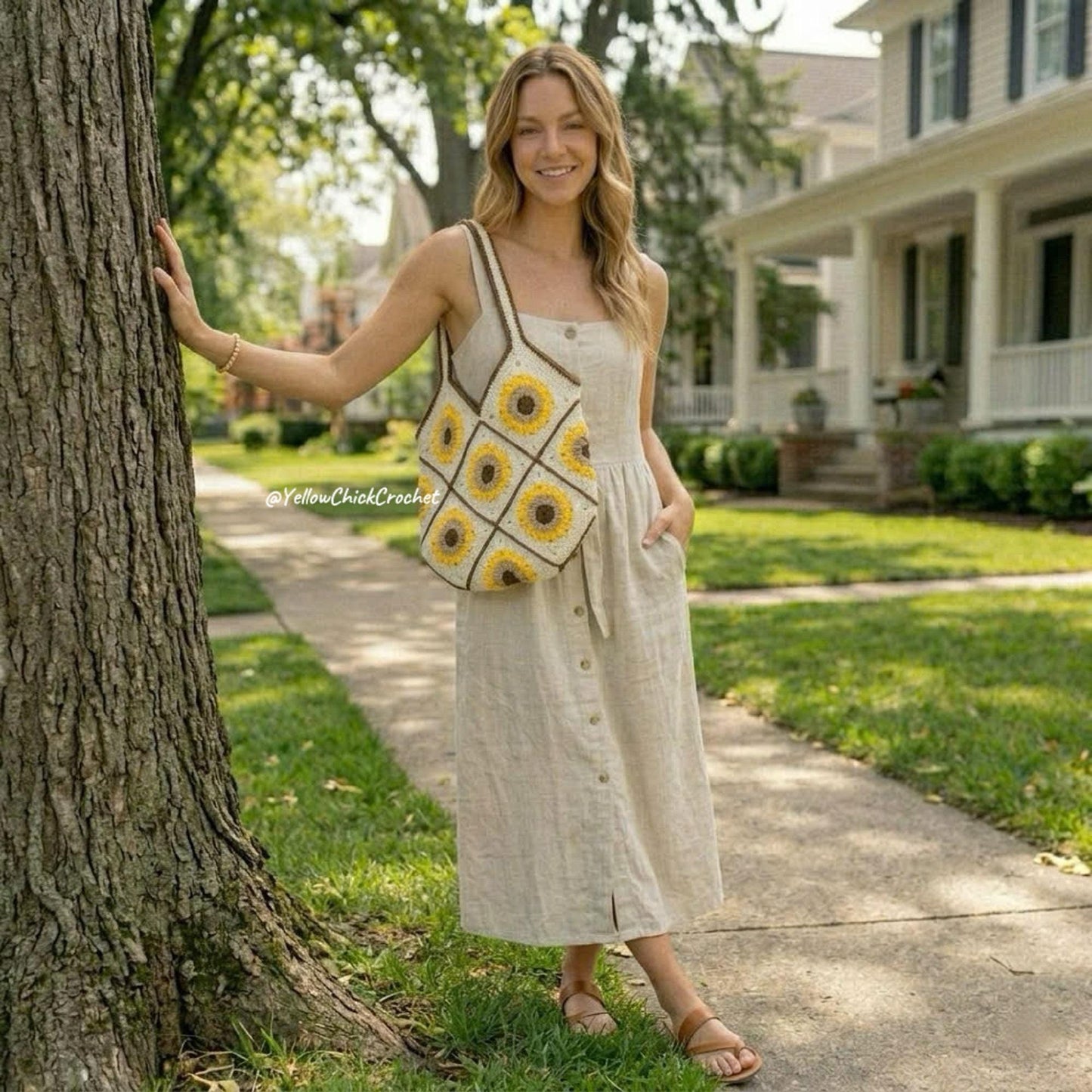 Sunflower Crochet Tote Bag, Handmade Floral Shoulder Bag with Lining, Boho Flower Purse, Mother's Day Gift for Mom, Summer Spring Accessory